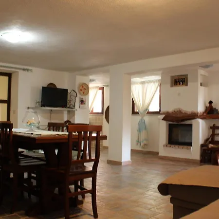 Casa Tanaunella