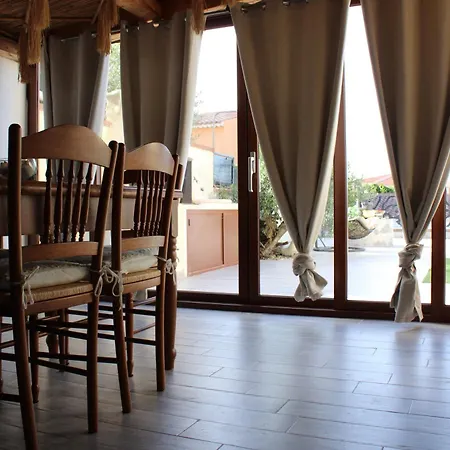 Casa Tanaunella Holiday home