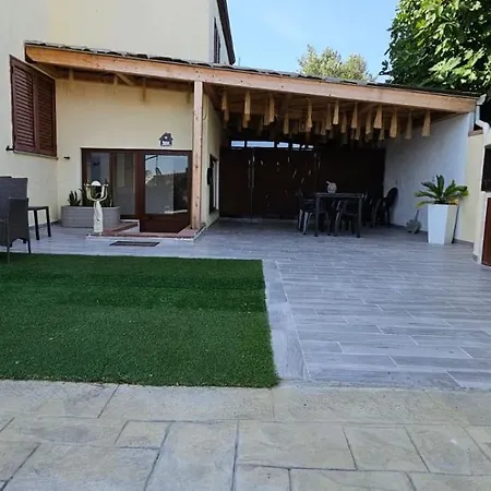 Casa Tanaunella Holiday home