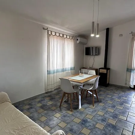 Holiday home Casa Tanaunella *