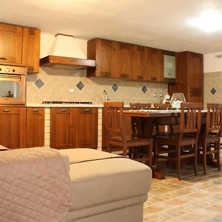 펜션 Casa Tanaunella 부도니