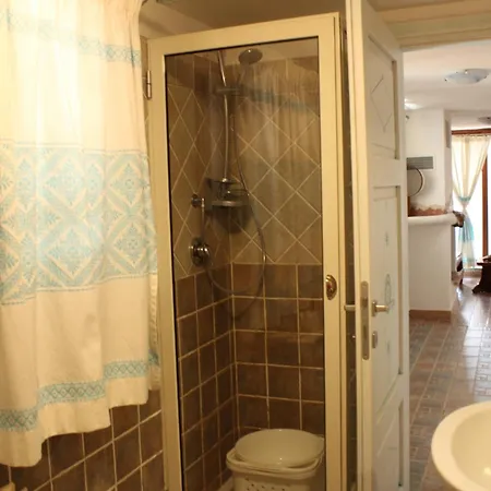 펜션 Casa Tanaunella 부도니