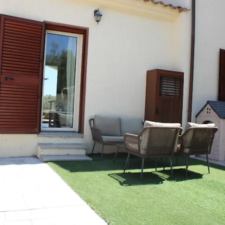 Casa Tanaunella 펜션