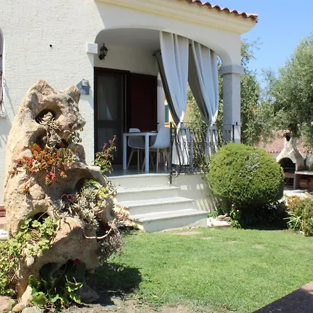 Casa Tanaunella Vakantiehuis *