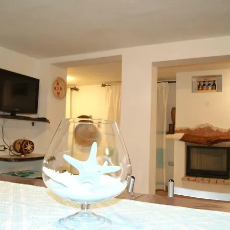 Casa Tanaunella Holiday home *