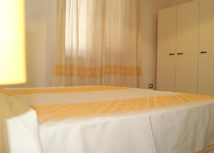 Casa Tanaunella * 布多尼